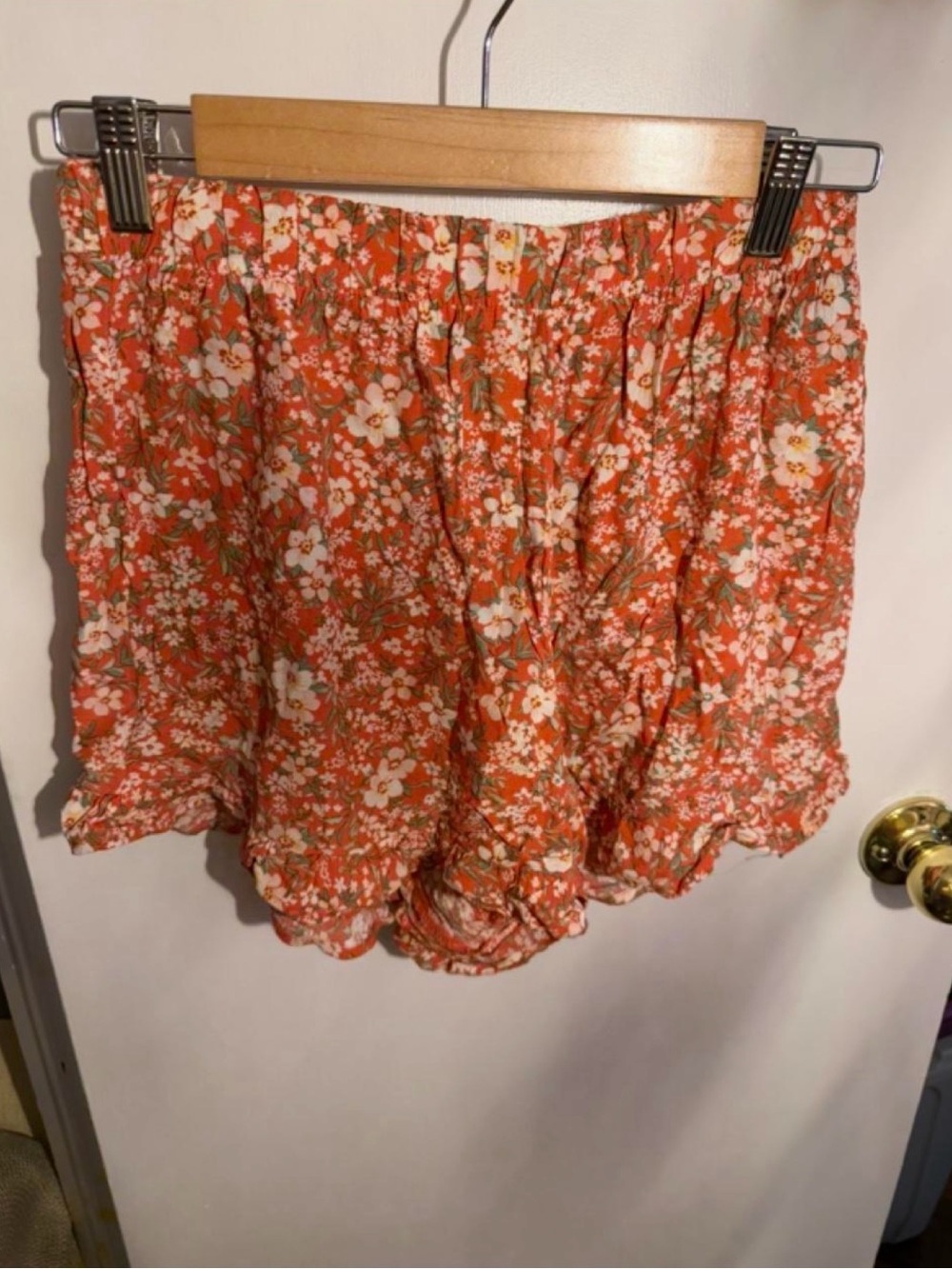 American Eagle Outfitters Floral High-Waist Orange Shorts